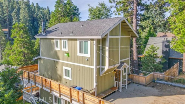 4 Bed Home for Sale in Lake Arrowhead, California