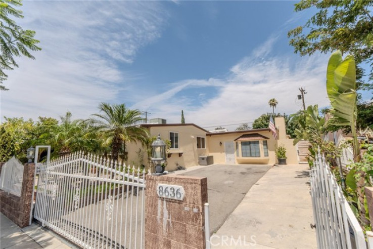 2 Bed Home for Sale in Los Angeles, California