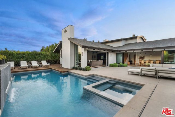 4 Bed Home for Sale in Los Angeles, California
