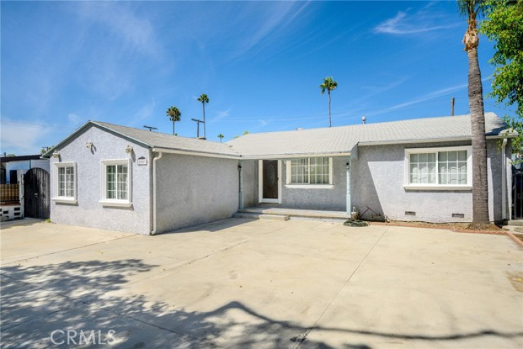 4 Bed Home for Sale in Panorama City, California
