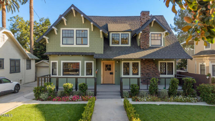 6 Bed Home for Sale in Los Angeles, California