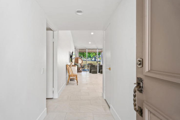 Residential Home in South Palm Desert