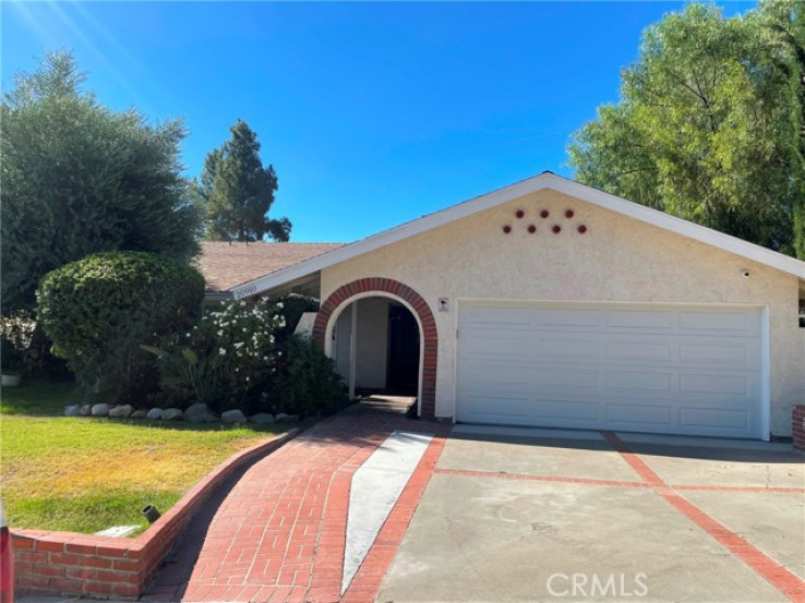 4 Bed Home for Sale in Saugus, California