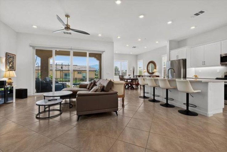 Residential Home in North Palm Desert