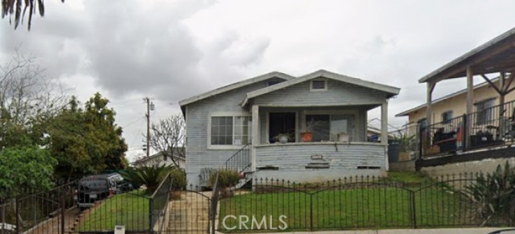 Residential Income in Los Angeles