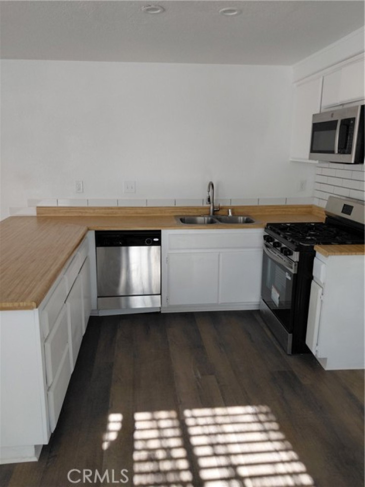 2 Bed Home for Sale in Helendale, California