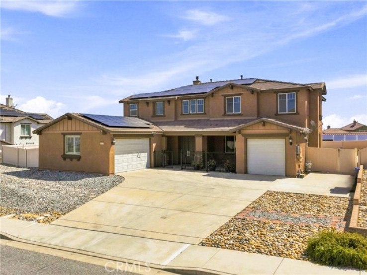 5 Bed Home for Sale in Palmdale, California