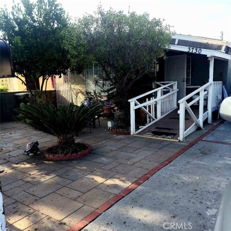 2 Bed Home for Sale in Maywood, California