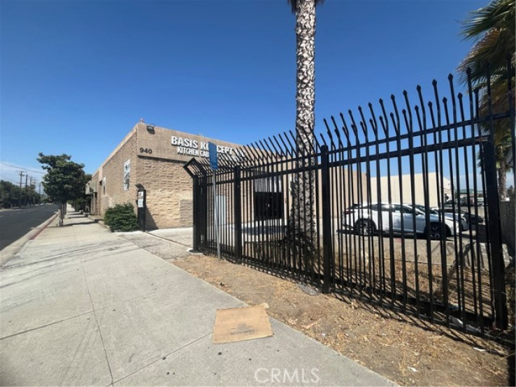  Commercial for Sale in Montebello, California