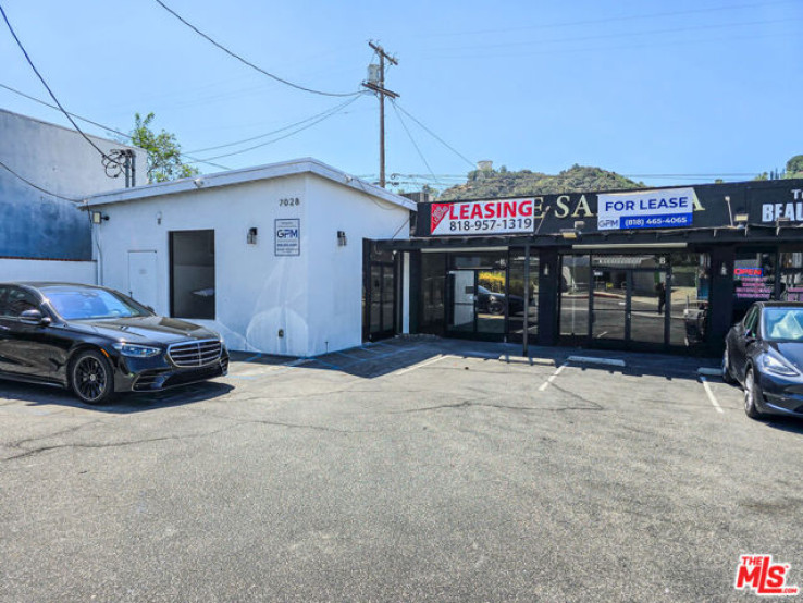  Commercial for Sale in Los Angeles, California
