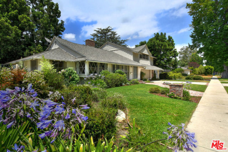 Residential Home in Sherman Oaks