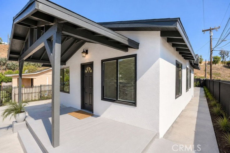 3 Bed Home for Sale in Los Angeles, California