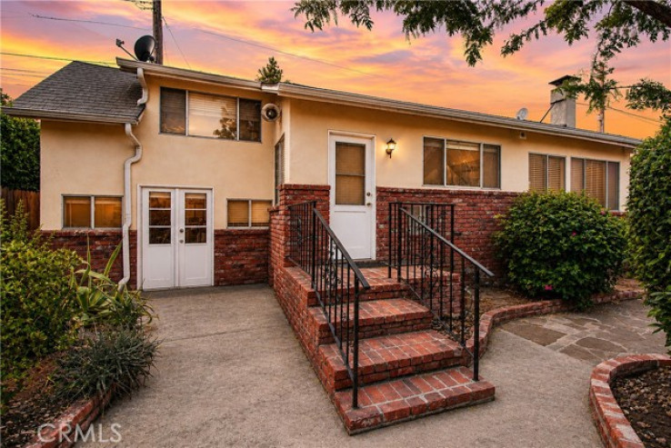 2 Bed Home for Sale in Burbank, California