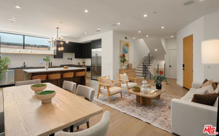 4 Bed Home for Sale in Santa Monica, California