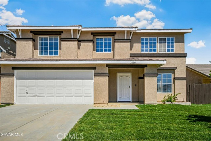 5 Bed Home for Sale in Rosamond, California