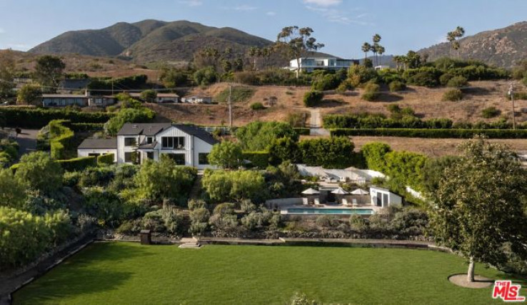 4 Bed Home for Sale in Malibu, California