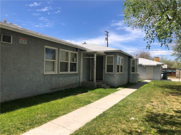 7 Bed Home for Sale in Lancaster, California