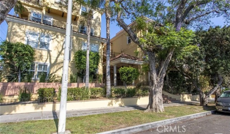 2 Bed Home for Sale in West Hollywood, California