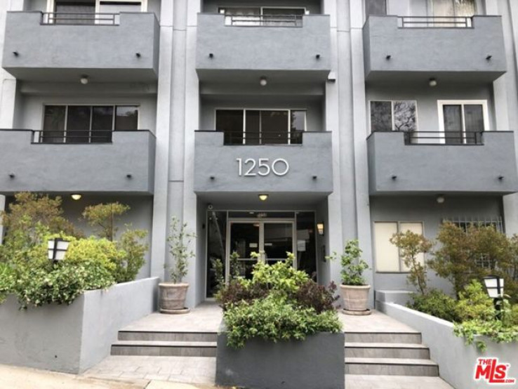 1 Bed Home for Sale in West Hollywood, California