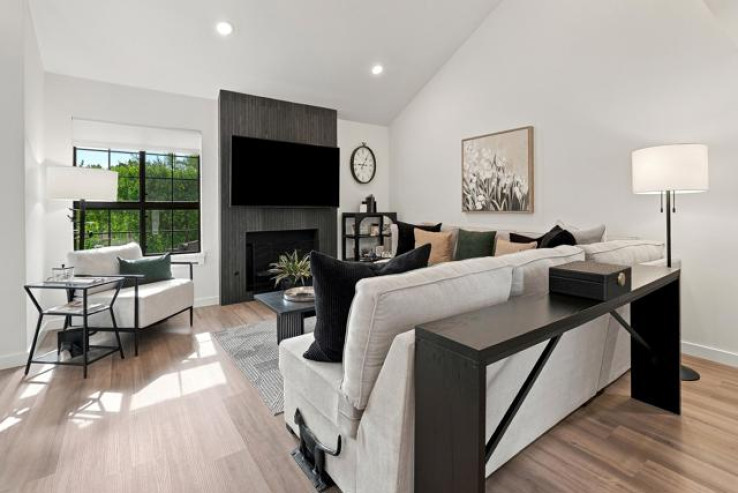 2 Bed Home for Sale in Palm Desert, California