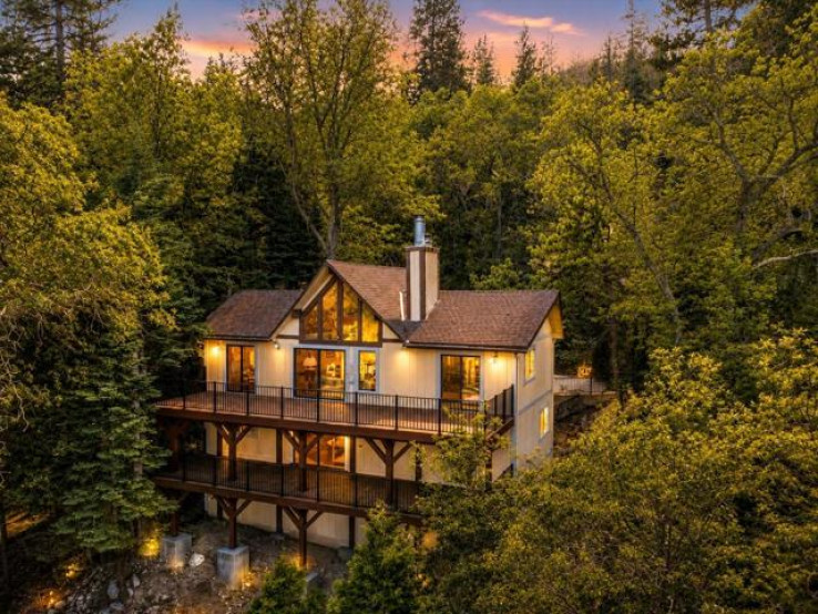 4 Bed Home for Sale in Lake Arrowhead, California