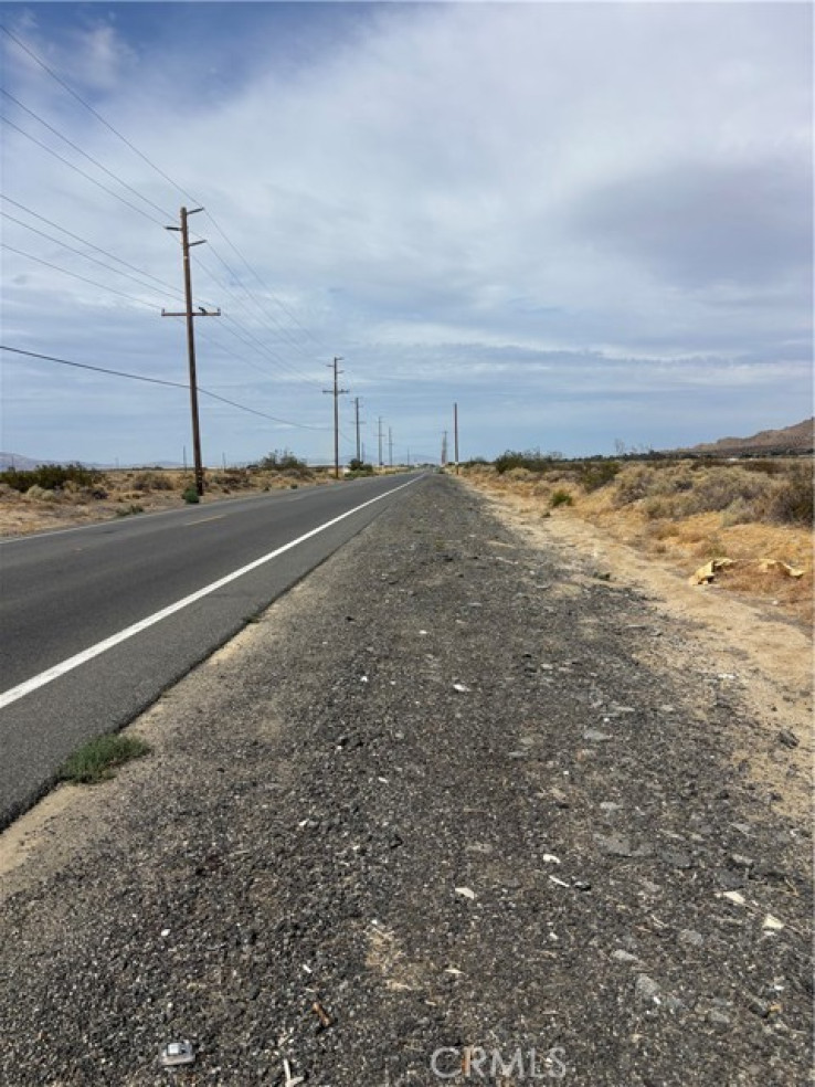 Land in Palmdale