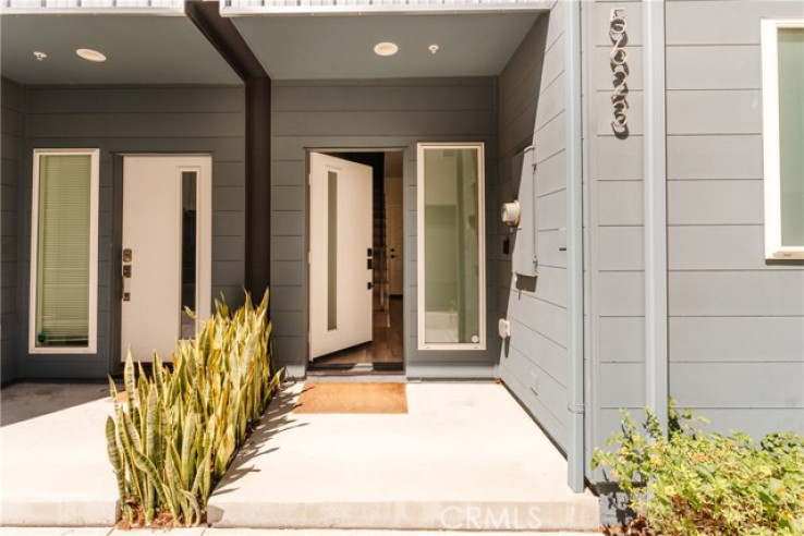 3 Bed Home for Sale in North Hollywood, California