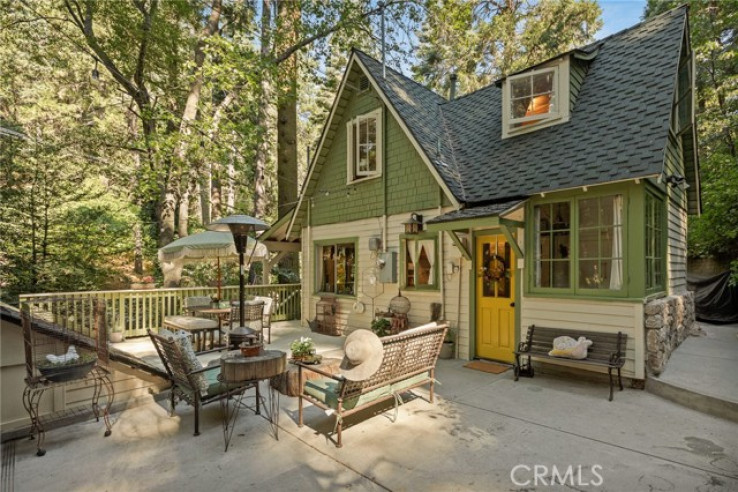 4 Bed Home for Sale in Lake Arrowhead, California
