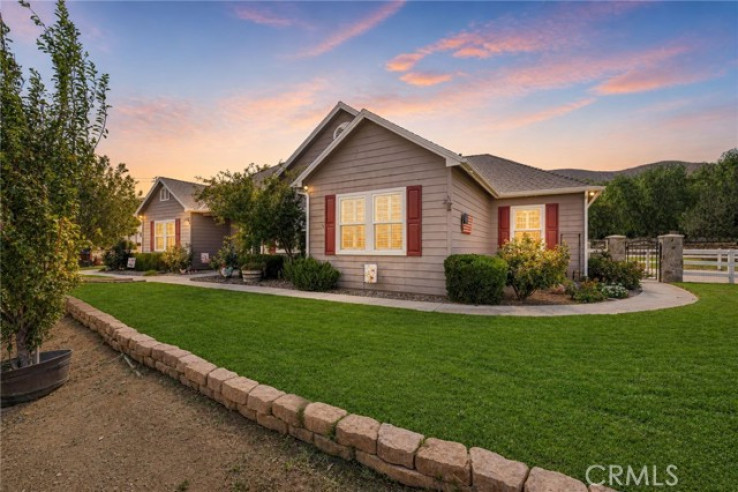 5 Bed Home for Sale in Acton, California