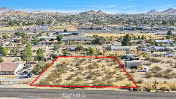 Land in Apple Valley