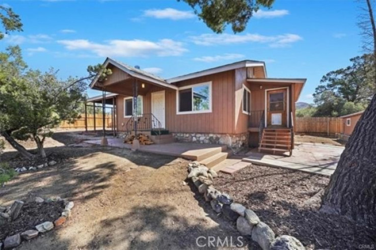 Residential Home in Mountain Center