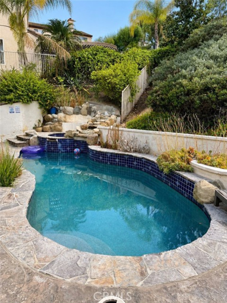4 Bed Home for Sale in Castaic, California