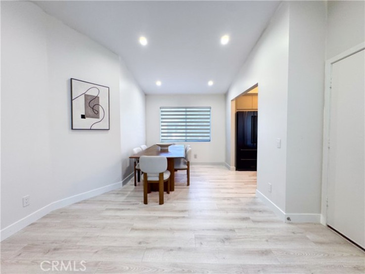 3 Bed Home for Sale in Sun Valley, California