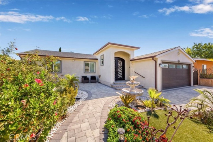 Residential Home in Panorama City