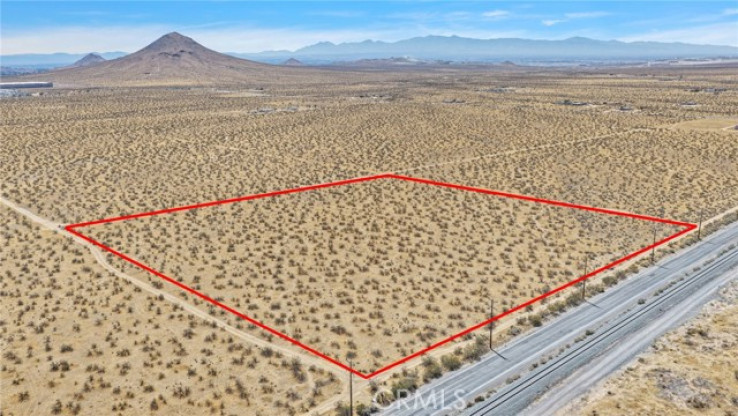  Commercial for Sale in Apple Valley, California