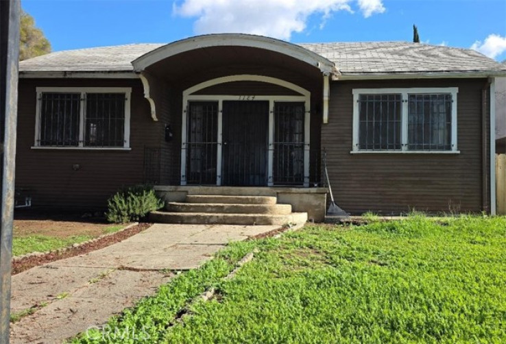 3 Bed Home for Sale in Los Angeles, California