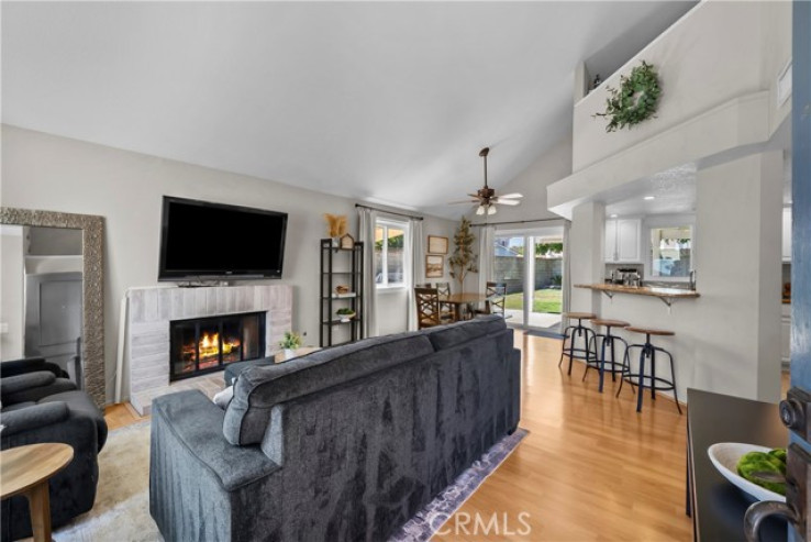 2 Bed Home for Sale in Castaic, California