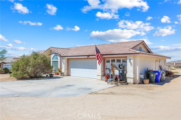 4 Bed Home for Sale in Apple Valley, California