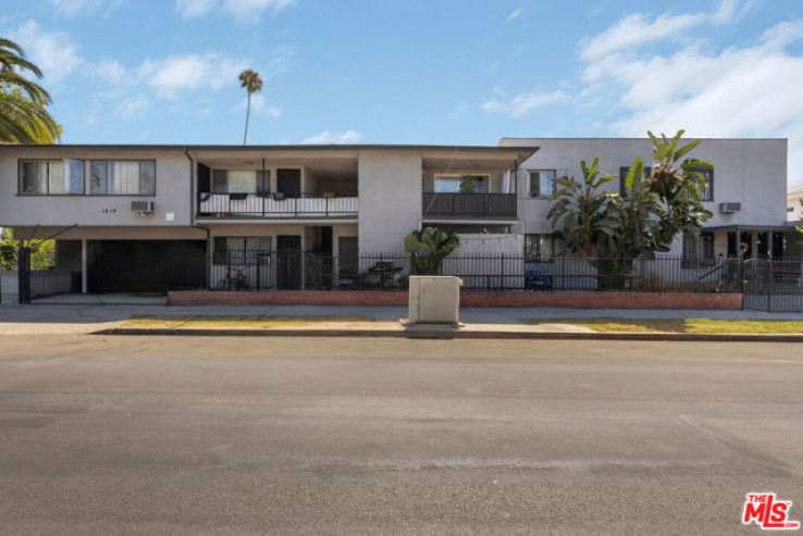  Income Home for Sale in Los Angeles, California