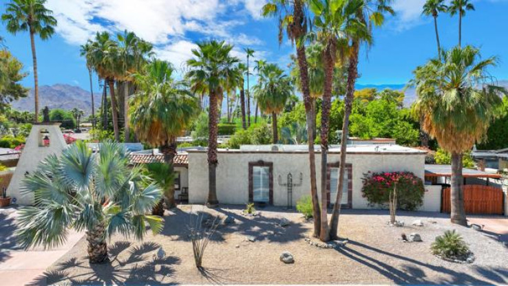 Residential Home in South Palm Desert