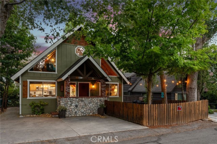4 Bed Home for Sale in Lake Arrowhead, California