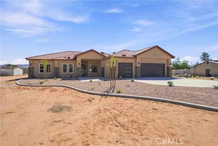 Residential Home in Apple Valley