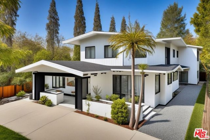  Income Home for Sale in Los Angeles, California