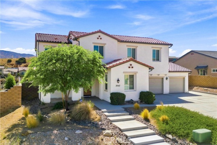 4 Bed Home for Sale in Palmdale, California