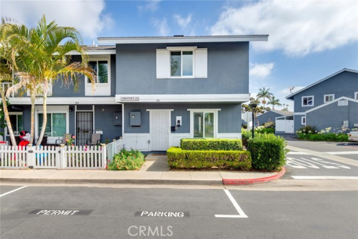 Residential Home in Central Costa Mesa