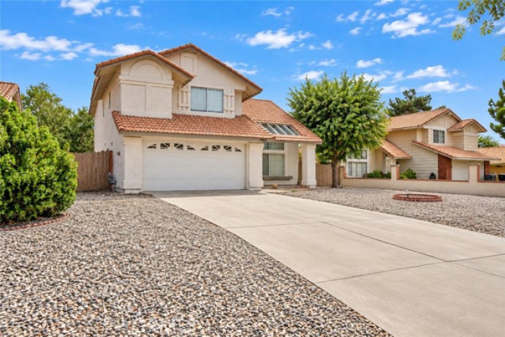 4 Bed Home for Sale in Palmdale, California