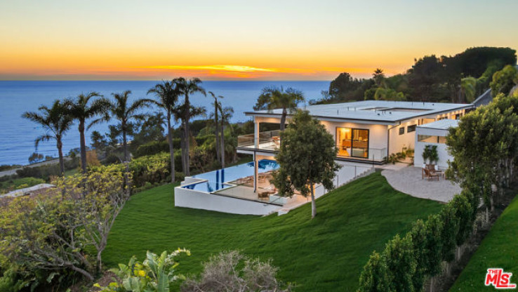 4 Bed Home for Sale in Malibu, California
