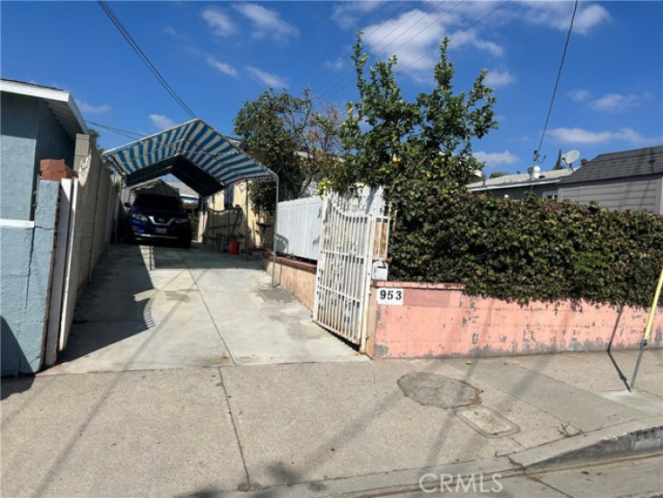 1 Bed Home for Sale in Los Angeles, California