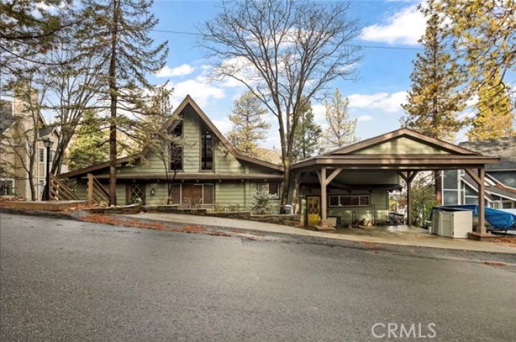 3 Bed Home for Sale in Lake Arrowhead, California