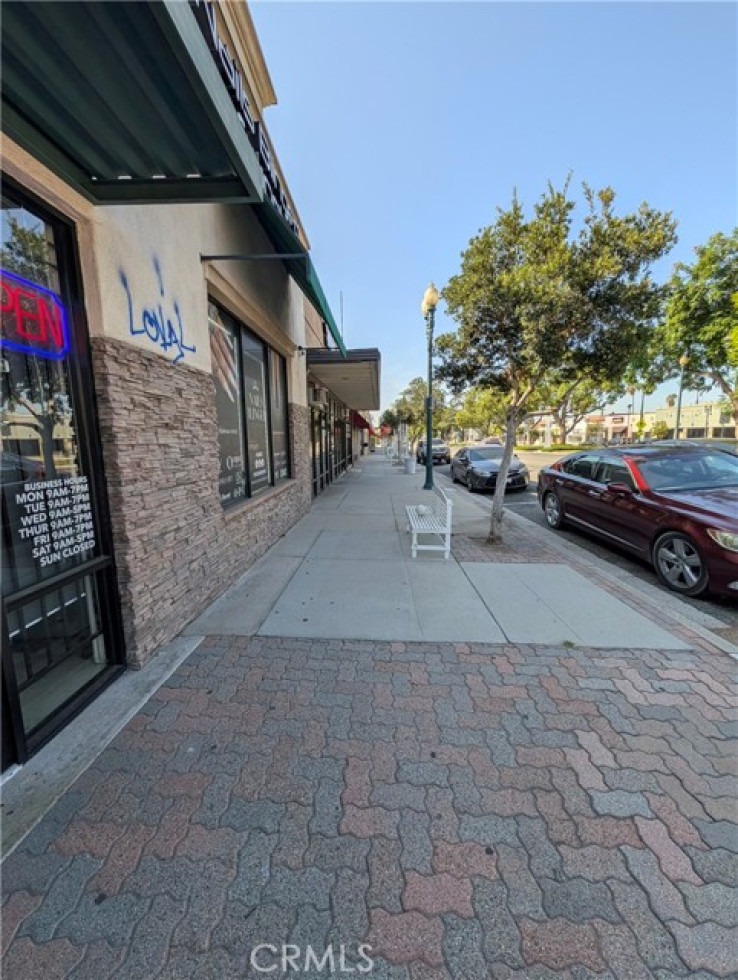  Commercial for Sale in Rialto, California